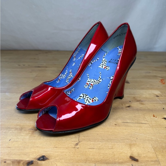 Stuart Weitzman Red Patent Peep Toe Wedge Heels Size 5.5 M  Dalmatian Lining - Picture 1 of 13